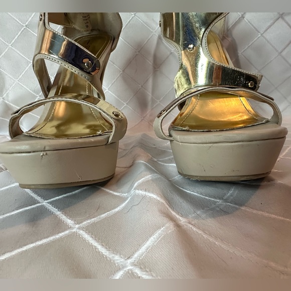 Aldo Beige Strappy Heels with Brass Accents, size 9 - Picture 2 of 16